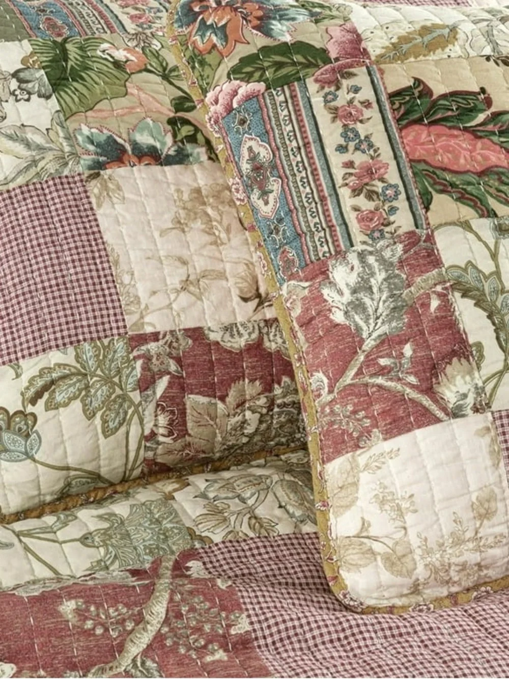 Patchwork Floral cal king 3 piece Quilt Set - 100% cotton